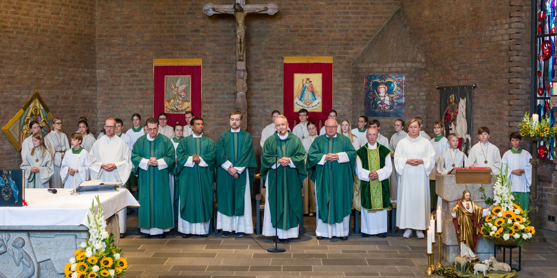 Amtseinführung von Pfr. Dr. Heribert Lennartz in St. Michael Dormagen