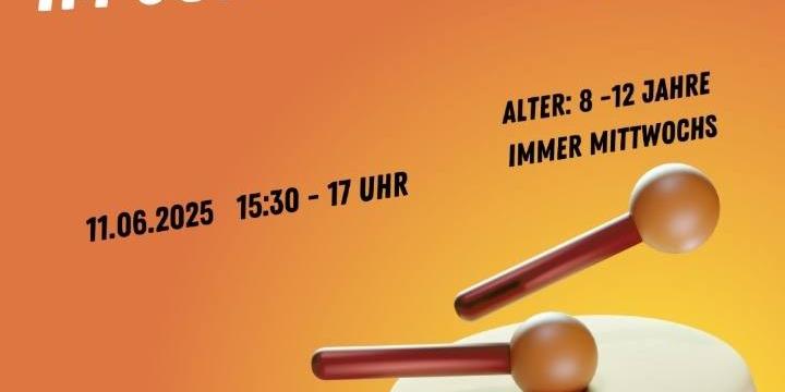 Trommel-Workshop im micado - das Café