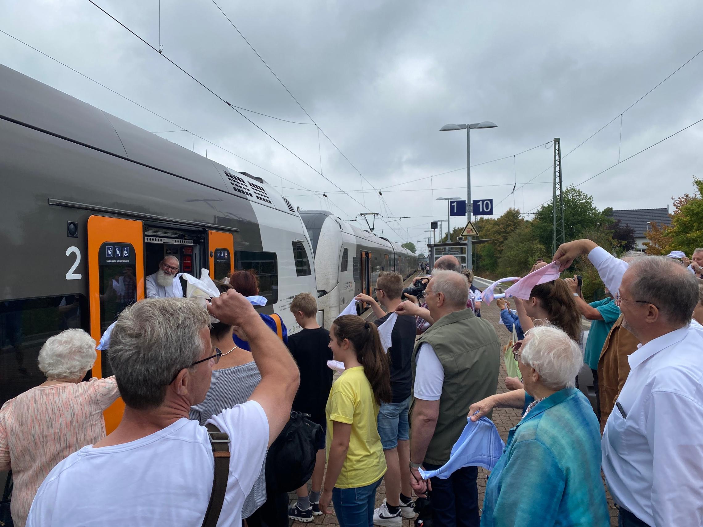 Verabschiedung am Bahnhof